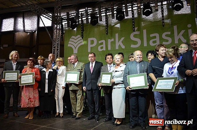Zdjęcie w galerii na portalu naszraciborz.pl: Nagrodzeni EkoAktywni na eko-pikniku wiadomości z regionu