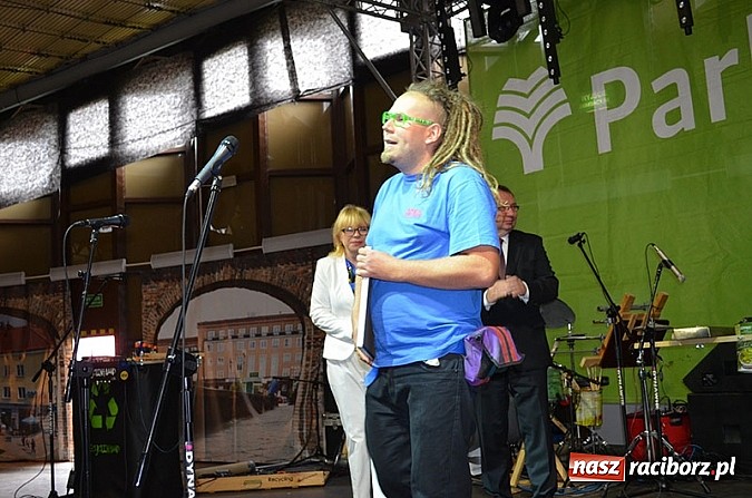 Zdjęcie w galerii na portalu naszraciborz.pl: Nagrodzeni EkoAktywni na eko-pikniku wiadomości z regionu