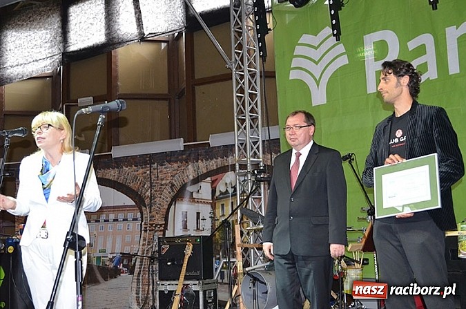 Zdjęcie w galerii na portalu naszraciborz.pl: Nagrodzeni EkoAktywni na eko-pikniku wiadomości z regionu