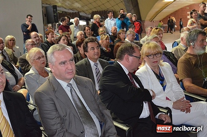 Zdjęcie w galerii na portalu naszraciborz.pl: Nagrodzeni EkoAktywni na eko-pikniku wiadomości z regionu