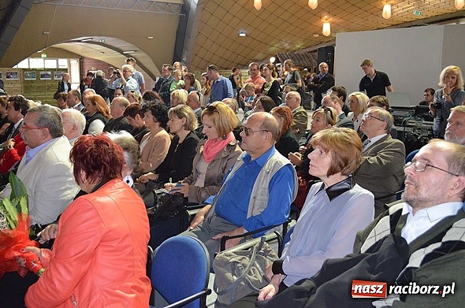 Zdjęcie w galerii na portalu naszraciborz.pl: Nagrodzeni EkoAktywni na eko-pikniku wiadomości z regionu