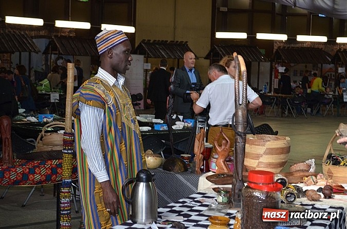 Zdjęcie w galerii na portalu naszraciborz.pl: Nagrodzeni EkoAktywni na eko-pikniku wiadomości z regionu
