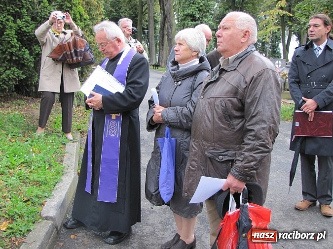 Zdjęcie w galerii na portalu naszraciborz.pl: Uczcili pamięć Sybiraków wiadomości z regionu