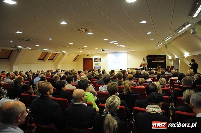 Zdjęcie w galerii na portalu naszraciborz.pl: Prelekcja na zamku - represje Armii Czerwonej wobec ludności Śląska na ziemi raciborskiej wiadomości z regionu