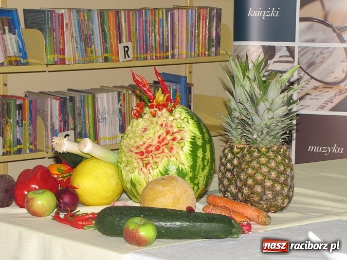 Zdjęcie w galerii na portalu naszraciborz.pl: Burak jako źródło przeżycia artystycznego wiadomości z regionu