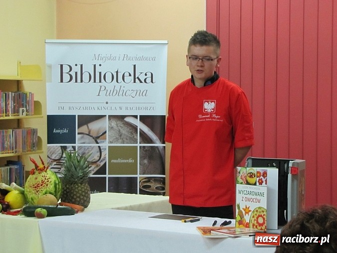 Zdjęcie w galerii na portalu naszraciborz.pl: Burak jako źródło przeżycia artystycznego wiadomości z regionu