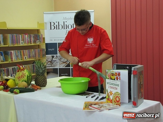 Zdjęcie w galerii na portalu naszraciborz.pl: Burak jako źródło przeżycia artystycznego wiadomości z regionu