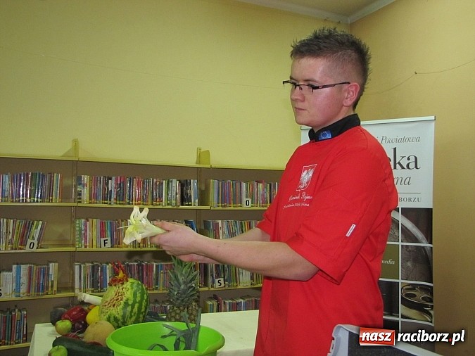 Zdjęcie w galerii na portalu naszraciborz.pl: Burak jako źródło przeżycia artystycznego wiadomości z regionu