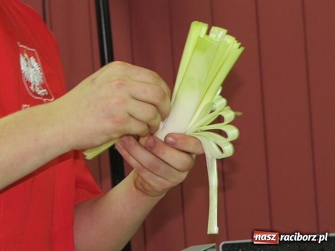 Zdjęcie w galerii na portalu naszraciborz.pl: Burak jako źródło przeżycia artystycznego wiadomości z regionu