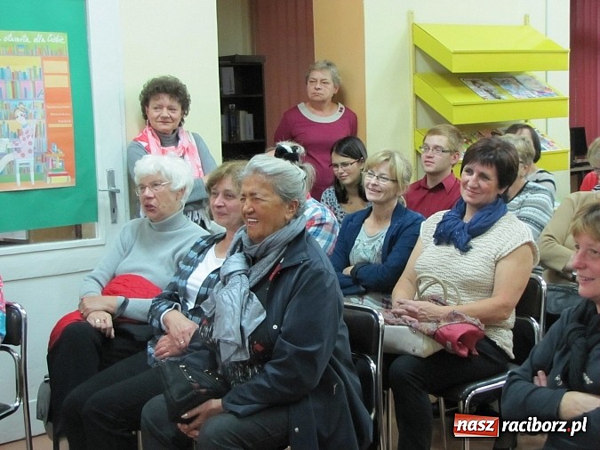 Zdjęcie w galerii na portalu naszraciborz.pl: Burak jako źródło przeżycia artystycznego wiadomości z regionu