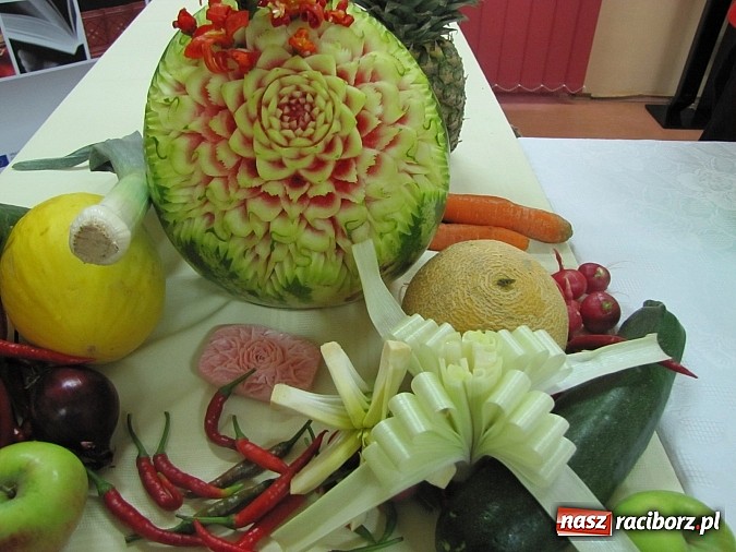 Zdjęcie w galerii na portalu naszraciborz.pl: Burak jako źródło przeżycia artystycznego wiadomości z regionu