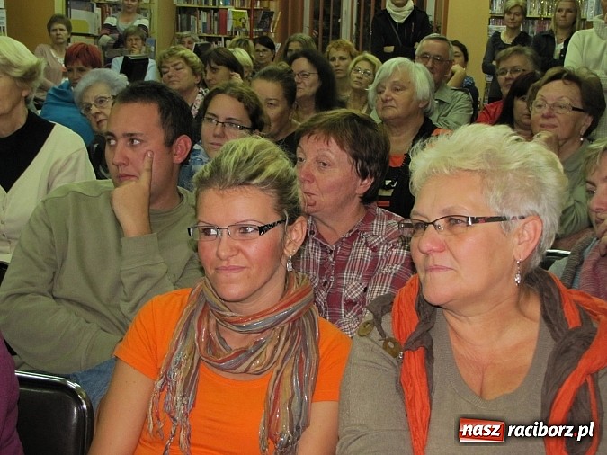 Zdjęcie w galerii na portalu naszraciborz.pl: Burak jako źródło przeżycia artystycznego wiadomości z regionu