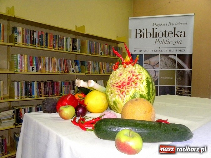 Zdjęcie w galerii na portalu naszraciborz.pl: Burak jako źródło przeżycia artystycznego wiadomości z regionu