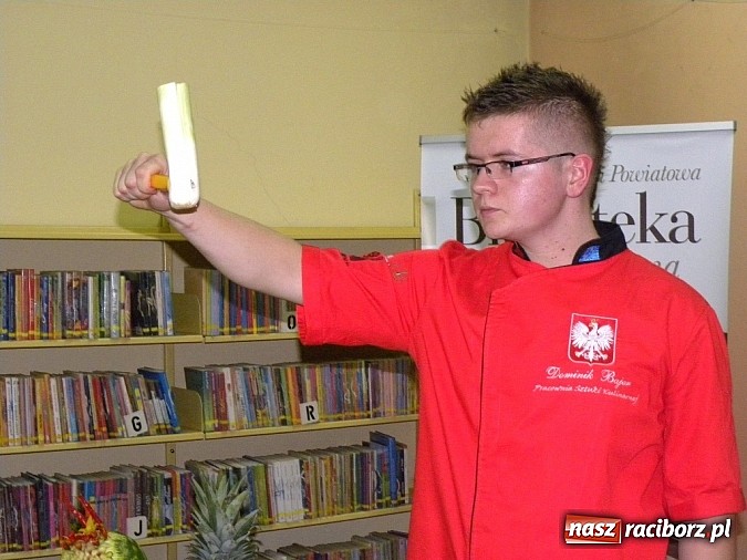 Zdjęcie w galerii na portalu naszraciborz.pl: Burak jako źródło przeżycia artystycznego wiadomości z regionu