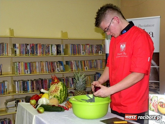 Zdjęcie w galerii na portalu naszraciborz.pl: Burak jako źródło przeżycia artystycznego wiadomości z regionu