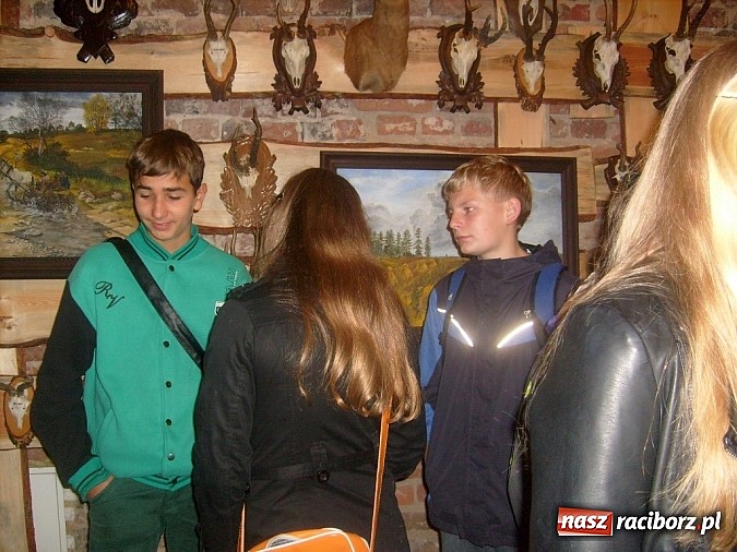 Zdjęcie w galerii na portalu naszraciborz.pl: Młodzi przyrodnicy na wystawie łowieckiej wiadomości z regionu