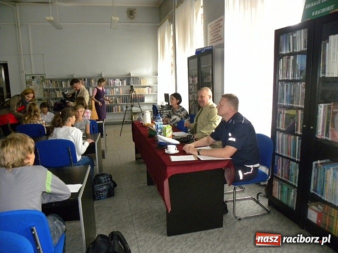 Zdjęcie w galerii na portalu naszraciborz.pl: Czyste powietrze, to twój ruch - Turniej Wiedzy o Ruchu Drogowym wiadomości z regionu