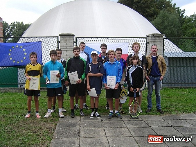 Zdjęcie w galerii na portalu naszraciborz.pl: Turniej tenisowy na kortach OSiR-u wiadomości z regionu