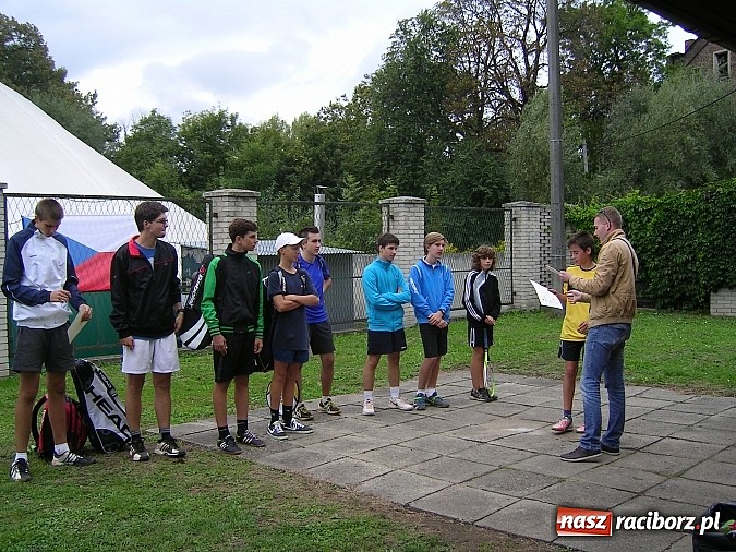Zdjęcie w galerii na portalu naszraciborz.pl: Turniej tenisowy na kortach OSiR-u wiadomości z regionu