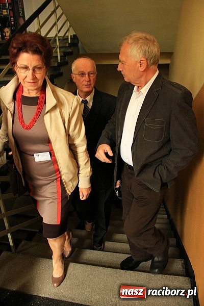 Zdjęcie w galerii na portalu naszraciborz.pl: Wspomnień czas - zjazd absolwent&oacute;w SN-u wiadomości z regionu