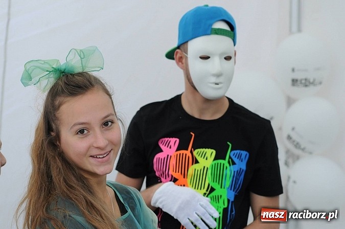 Zdjęcie w galerii na portalu naszraciborz.pl: Dziedziniec zamku zamienił się w wielkie naukowe laboratorium wiadomości z regionu