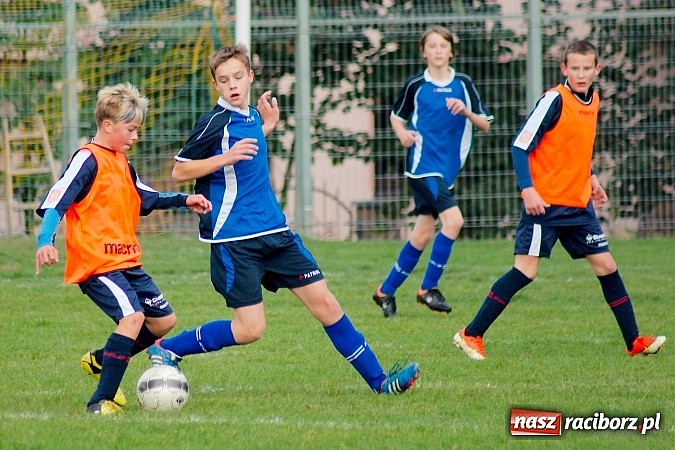 Zdjęcie w galerii na portalu naszraciborz.pl: Trampkarze Unii górą nad Zrywem Rudnik wiadomości z regionu