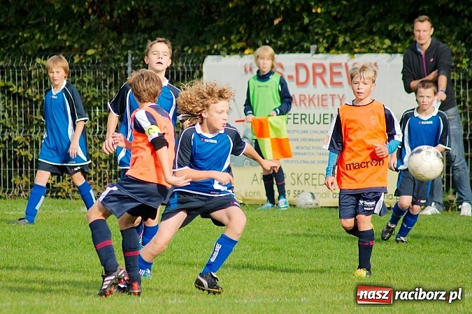 Zdjęcie w galerii na portalu naszraciborz.pl: Trampkarze Unii górą nad Zrywem Rudnik wiadomości z regionu