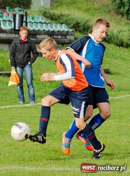 Zdjęcie w galerii na portalu naszraciborz.pl: Trampkarze Unii górą nad Zrywem Rudnik wiadomości z regionu