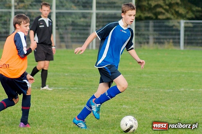 Zdjęcie w galerii na portalu naszraciborz.pl: Trampkarze Unii górą nad Zrywem Rudnik wiadomości z regionu