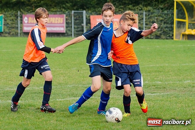 Zdjęcie w galerii na portalu naszraciborz.pl: Trampkarze Unii górą nad Zrywem Rudnik wiadomości z regionu