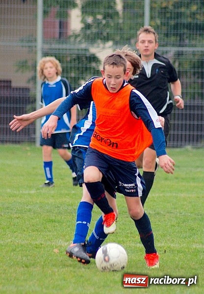 Zdjęcie w galerii na portalu naszraciborz.pl: Trampkarze Unii górą nad Zrywem Rudnik wiadomości z regionu