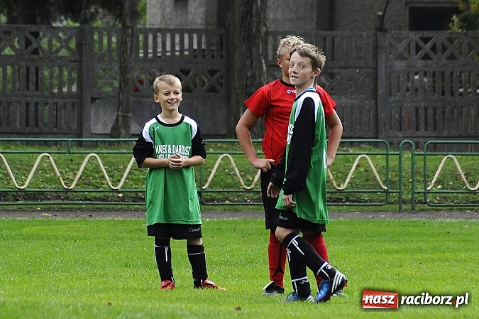 Zdjęcie w galerii na portalu naszraciborz.pl: Wicher niestraszny trampkarzom Naprzodu wiadomości z regionu