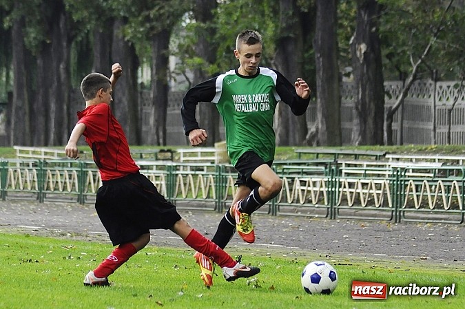 Zdjęcie w galerii na portalu naszraciborz.pl: Wicher niestraszny trampkarzom Naprzodu wiadomości z regionu