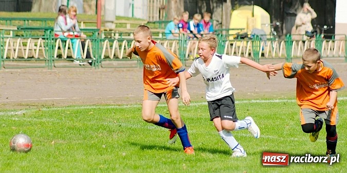 Zdjęcie w galerii na portalu naszraciborz.pl: Zabójcza 2. połowa młodzików raciborskiej Unii wiadomości z regionu