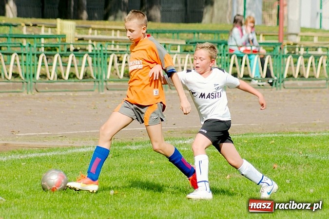 Zdjęcie w galerii na portalu naszraciborz.pl: Zabójcza 2. połowa młodzików raciborskiej Unii wiadomości z regionu