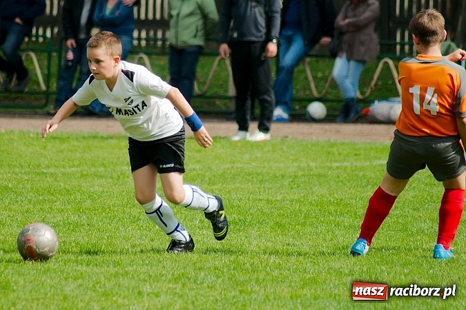 Zdjęcie w galerii na portalu naszraciborz.pl: Zabójcza 2. połowa młodzików raciborskiej Unii wiadomości z regionu