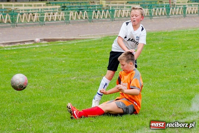 Zdjęcie w galerii na portalu naszraciborz.pl: Zabójcza 2. połowa młodzików raciborskiej Unii wiadomości z regionu