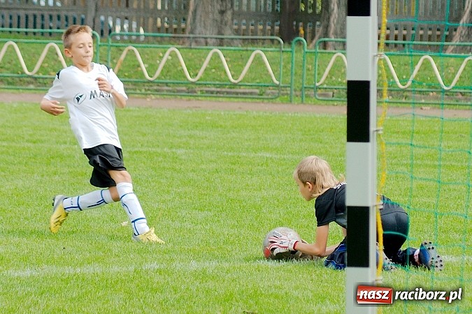 Zdjęcie w galerii na portalu naszraciborz.pl: Zabójcza 2. połowa młodzików raciborskiej Unii wiadomości z regionu