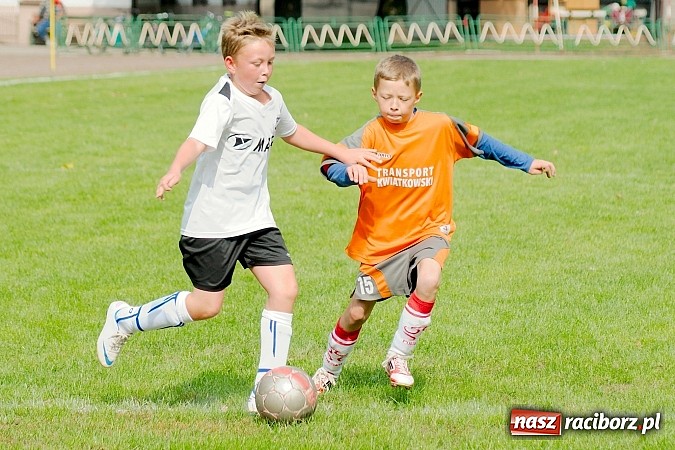 Zdjęcie w galerii na portalu naszraciborz.pl: Zabójcza 2. połowa młodzików raciborskiej Unii wiadomości z regionu