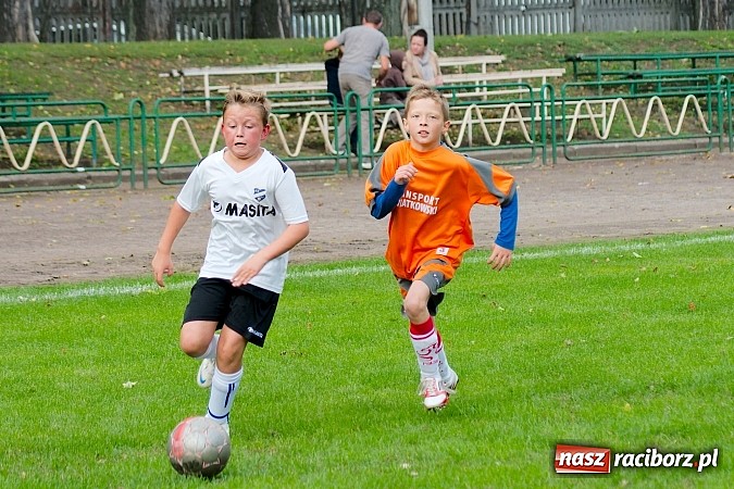 Zdjęcie w galerii na portalu naszraciborz.pl: Zabójcza 2. połowa młodzików raciborskiej Unii wiadomości z regionu