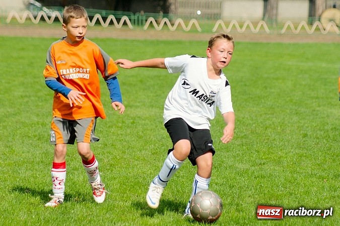 Zdjęcie w galerii na portalu naszraciborz.pl: Zabójcza 2. połowa młodzików raciborskiej Unii wiadomości z regionu