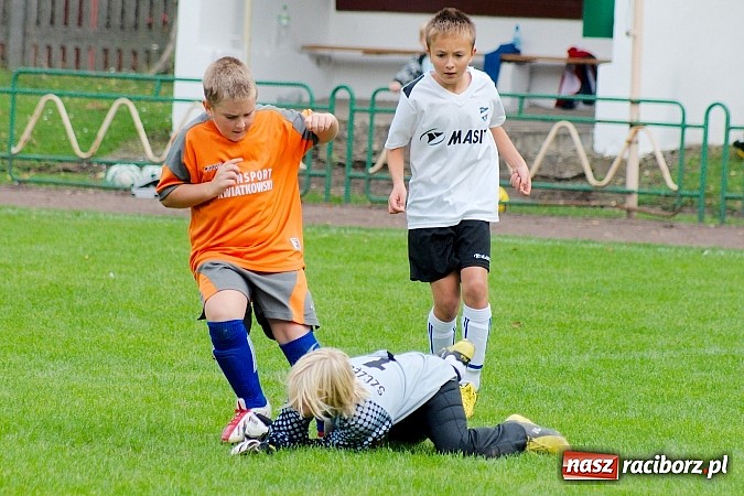 Zdjęcie w galerii na portalu naszraciborz.pl: Zabójcza 2. połowa młodzików raciborskiej Unii wiadomości z regionu