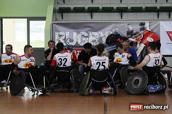 Zdjęcie w galerii na portalu naszraciborz.pl: Rugbyści na wózkach walczą w Rafako Arena wiadomości z regionu