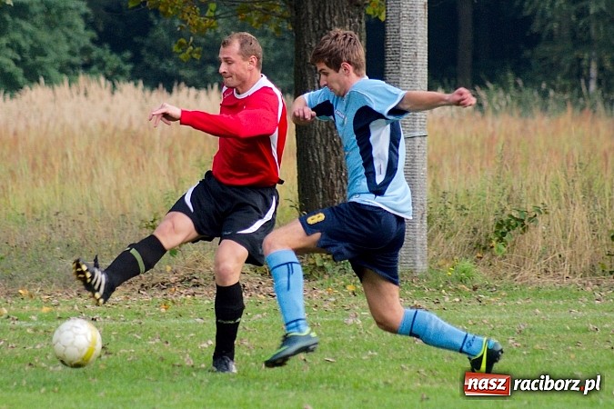 Zdjęcie w galerii na portalu naszraciborz.pl: Brzezie uratowało punkt w Siedliskach wiadomości z regionu
