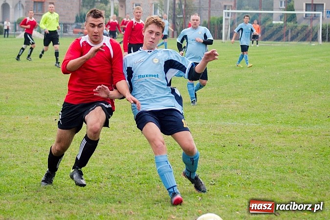 Zdjęcie w galerii na portalu naszraciborz.pl: Brzezie uratowało punkt w Siedliskach wiadomości z regionu