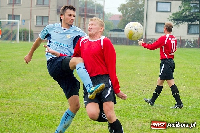 Zdjęcie w galerii na portalu naszraciborz.pl: Brzezie uratowało punkt w Siedliskach wiadomości z regionu