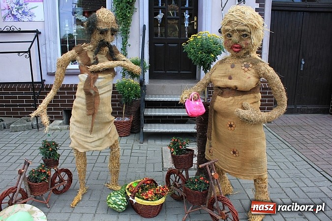 Zdjęcie w galerii na portalu naszraciborz.pl: Dożynki miejskie z barwnym korowodem, mażoretkami i górniczą orkiestrą wiadomości z regionu