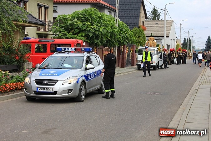 Zdjęcie w galerii na portalu naszraciborz.pl: Dożynki miejskie z barwnym korowodem, mażoretkami i górniczą orkiestrą wiadomości z regionu