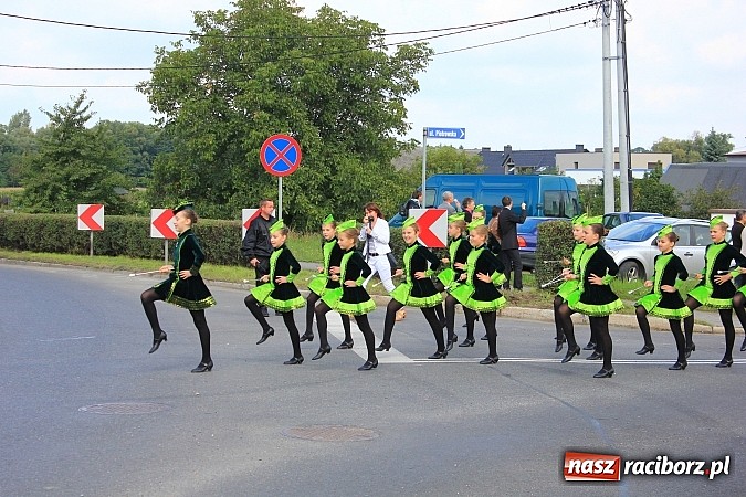 Zdjęcie w galerii na portalu naszraciborz.pl: Dożynki miejskie z barwnym korowodem, mażoretkami i górniczą orkiestrą wiadomości z regionu