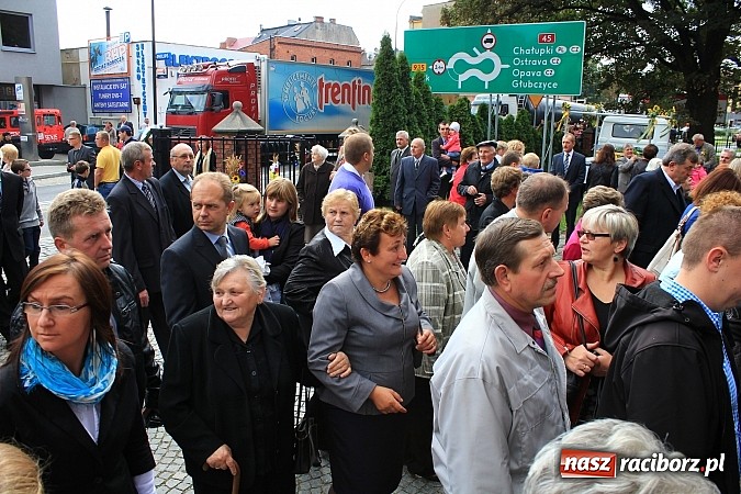 Zdjęcie w galerii na portalu naszraciborz.pl: Dożynki miejskie z barwnym korowodem, mażoretkami i górniczą orkiestrą wiadomości z regionu